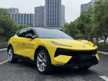 2025 Lotus Eletre с пробегом 31 000 км