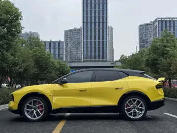 2025 Lotus Eletre с пробегом 31 000 км