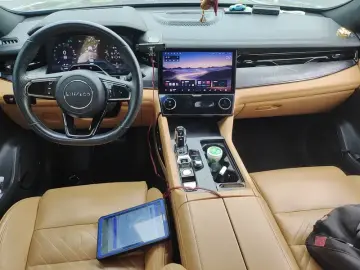 2021 Lynk & Co 09 с пробегом 89 900 км