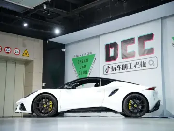 2022 Lotus Emira с пробегом 9 200 км
