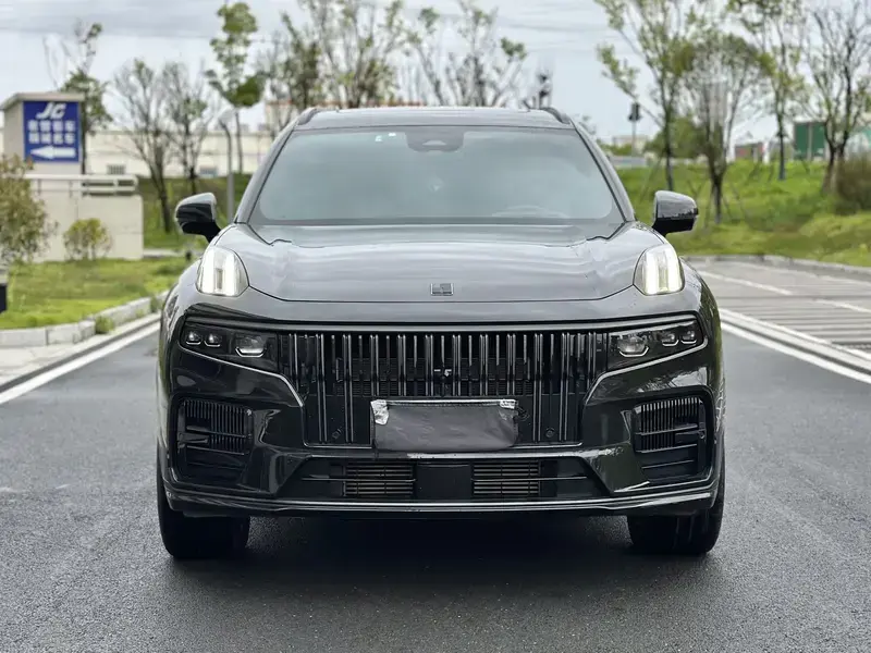 2021 Lynk & Co 09 с пробегом 43 000 км