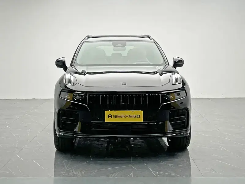 2024 Lynk & Co 09 с пробегом 22 000 км