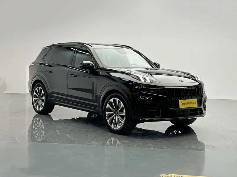 2024 Lynk & Co 09 с пробегом 22 000 км