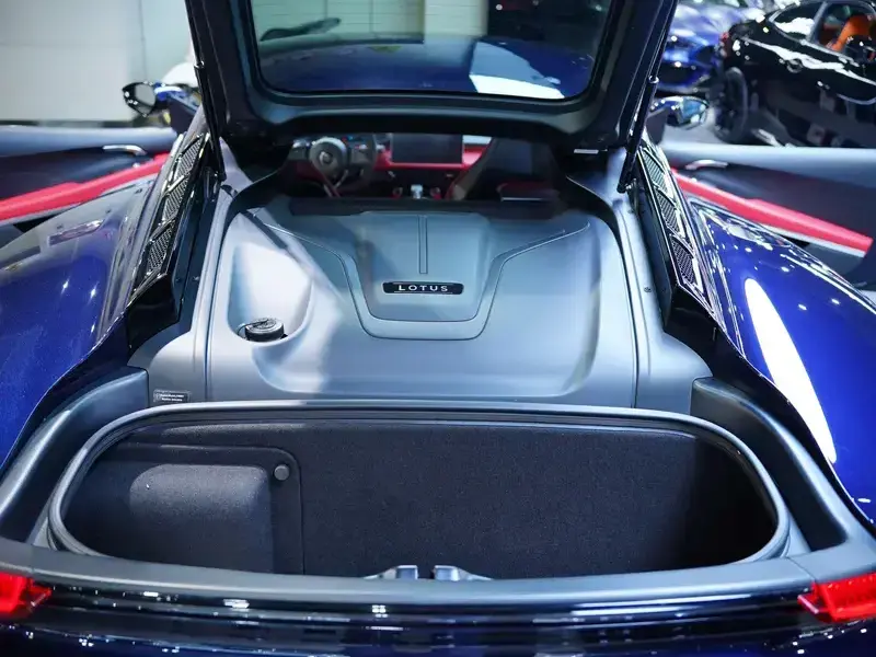 2022 Lotus Emira с пробегом 3 300 км