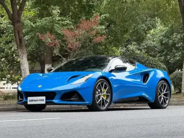 2022 Lotus Emira с пробегом 18 000 км