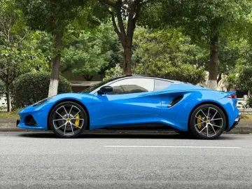 2022 Lotus Emira с пробегом 18 000 км
