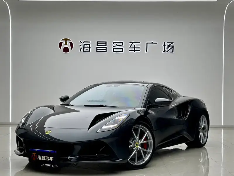 2022 Lotus Emira с пробегом 7 000 км
