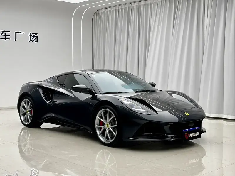 2022 Lotus Emira с пробегом 7 000 км