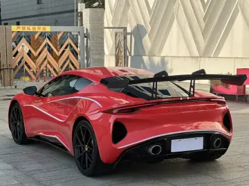 2022 Lotus Emira с пробегом 15 000 км