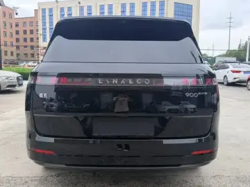 2025 Lynk & Co 900 с пробегом 23 000 км