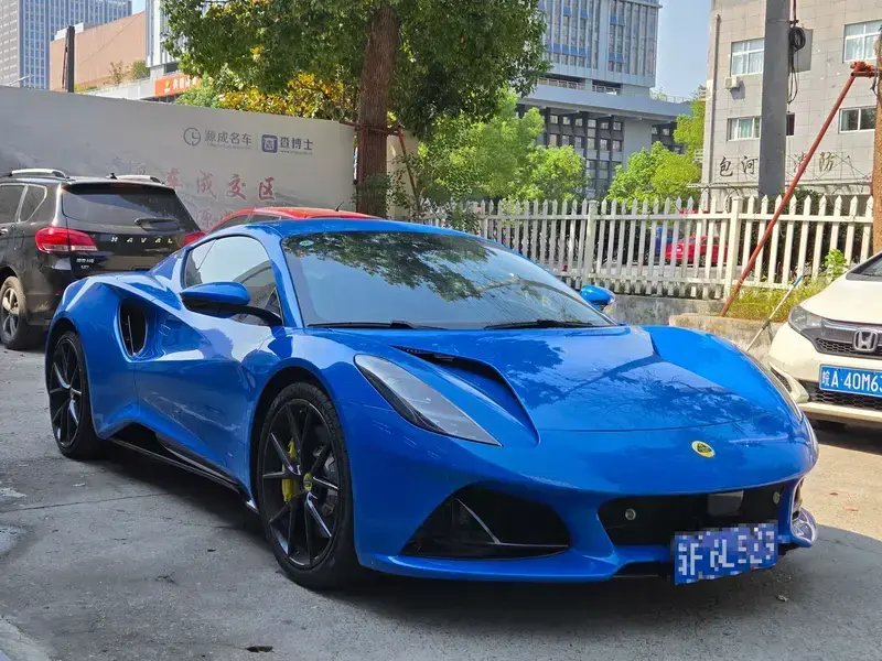 2022 Lotus Emira с пробегом 31 000 км