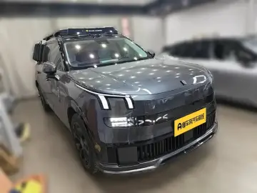 2025 Lynk & Co 900 с пробегом 5 000 км