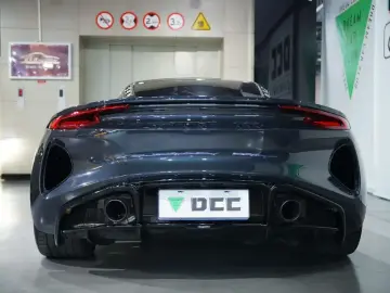 2022 Lotus Emira с пробегом 15 900 км