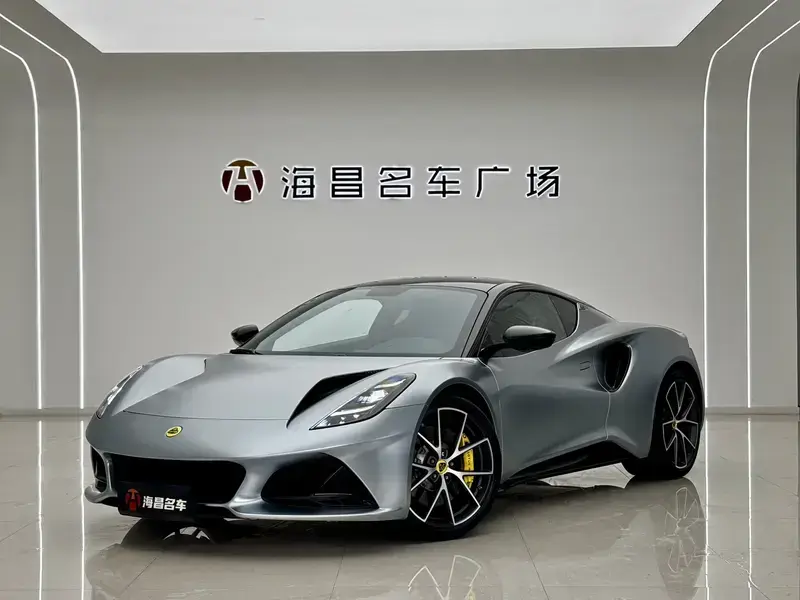2022 Lotus Emira с пробегом 8 000 км