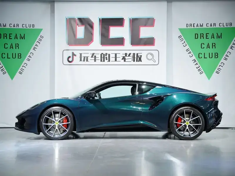 2022 Lotus Emira с пробегом 14 600 км