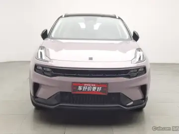 2023 Lynk & Co 06 с пробегом 8 300 км