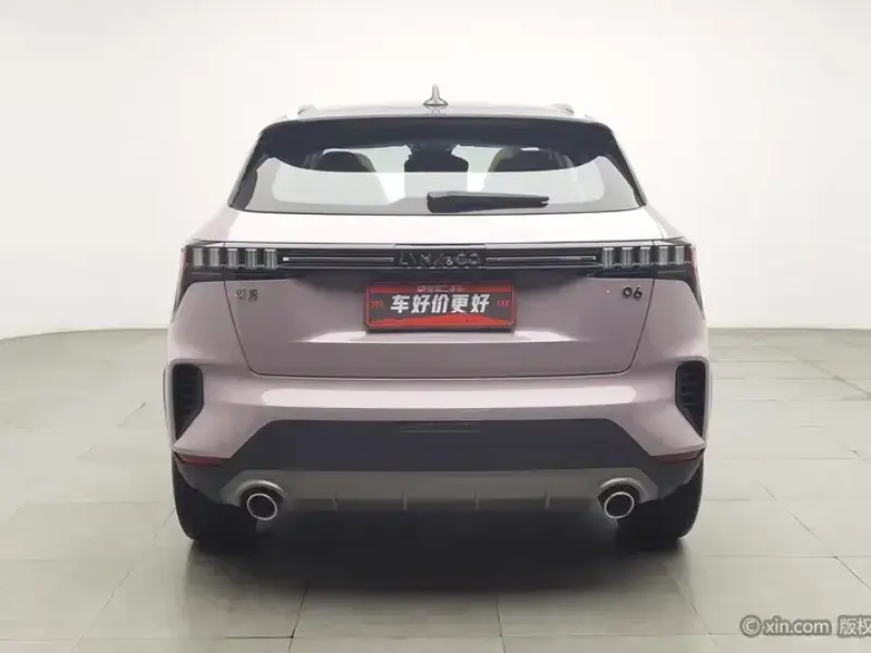 2023 Lynk & Co 06 с пробегом 8 300 км