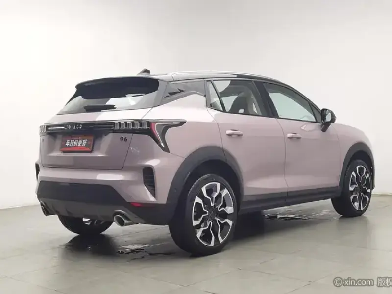 2023 Lynk & Co 06 с пробегом 8 300 км