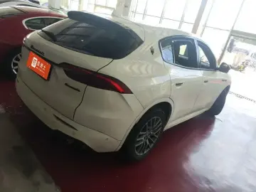 2023 Maserati Grecale с пробегом 42 000 км