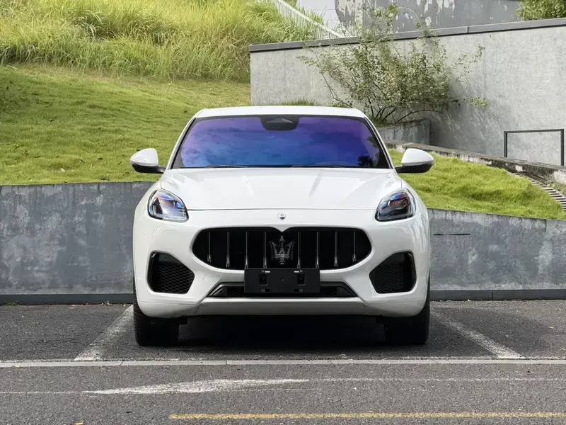 2023 Maserati Grecale с пробегом 800 км
