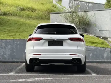 2023 Maserati Grecale с пробегом 800 км