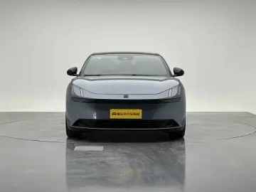 2024 Lynk & Co Z10 с пробегом 27 400 км