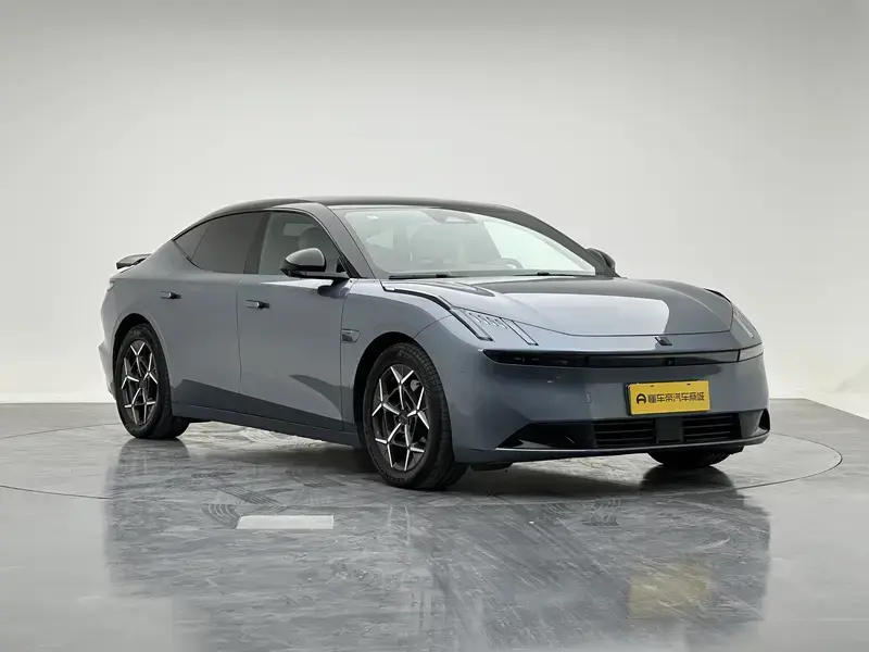 2024 Lynk & Co Z10 с пробегом 27 400 км