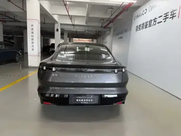 2024 Lynk & Co Z10 с пробегом 12 000 км