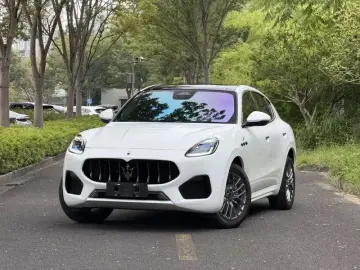 Maserati Grecale