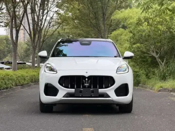 2023 Maserati Grecale с пробегом 11 000 км