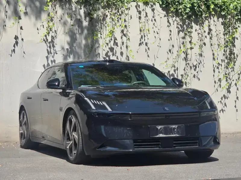2024 Lynk & Co Z10 с пробегом 63 000 км