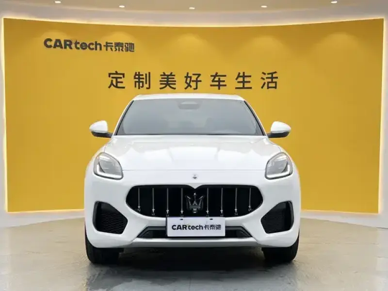 2023 Maserati Grecale с пробегом 12 000 км