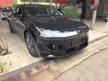 2024 Lynk & Co Z10 с пробегом 12 000 км