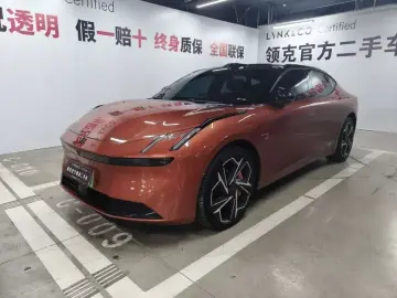 Lynk & Co Z10