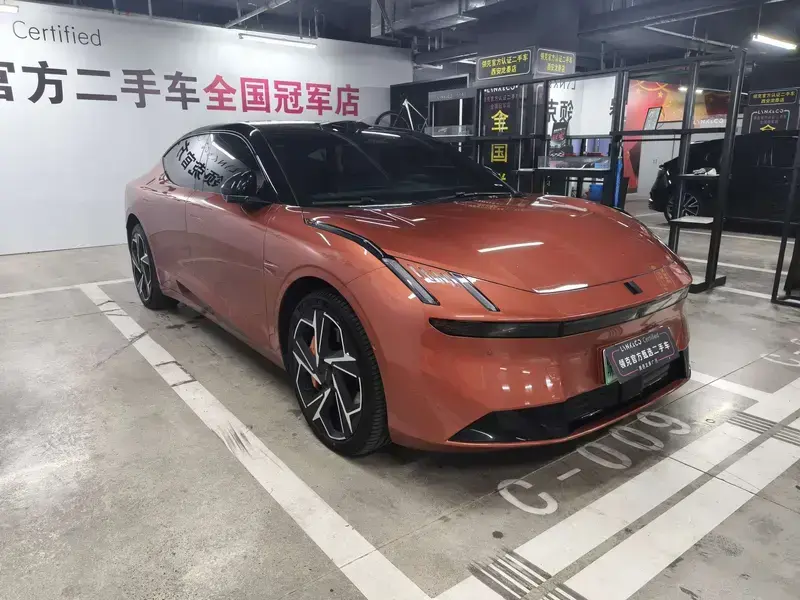 2024 Lynk & Co Z10 с пробегом 27 000 км