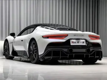 2021 Maserati MC20 с пробегом 37 000 км