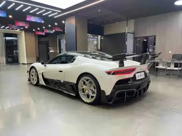 2021 Maserati MC20 с пробегом 7 000 км