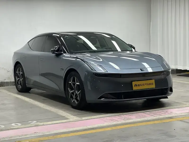 2024 Lynk & Co Z10 с пробегом 52 800 км