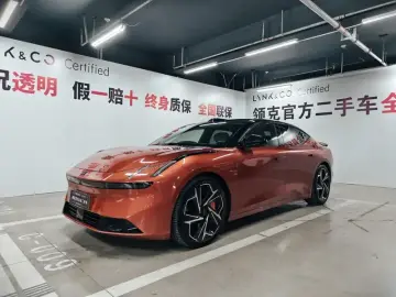 Lynk & Co Z10