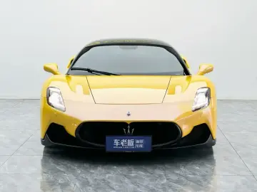 2023 Maserati MC20 с пробегом 16 700 км