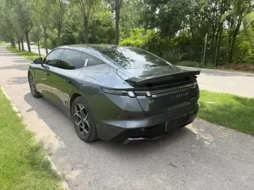 2024 Lynk & Co Z10 с пробегом 78 700 км