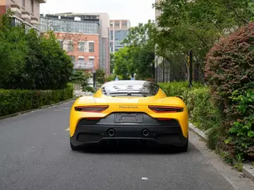 2021 Maserati MC20 с пробегом 16 700 км