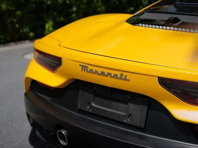 2021 Maserati MC20 с пробегом 16 700 км
