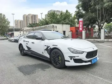 2021 Maserati Ghibli с пробегом 62 000 км