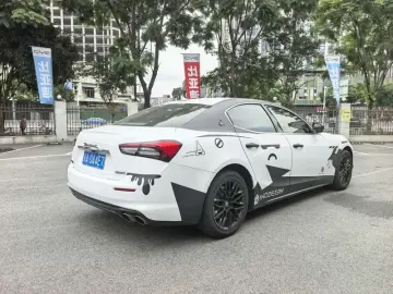 2021 Maserati Ghibli с пробегом 62 000 км