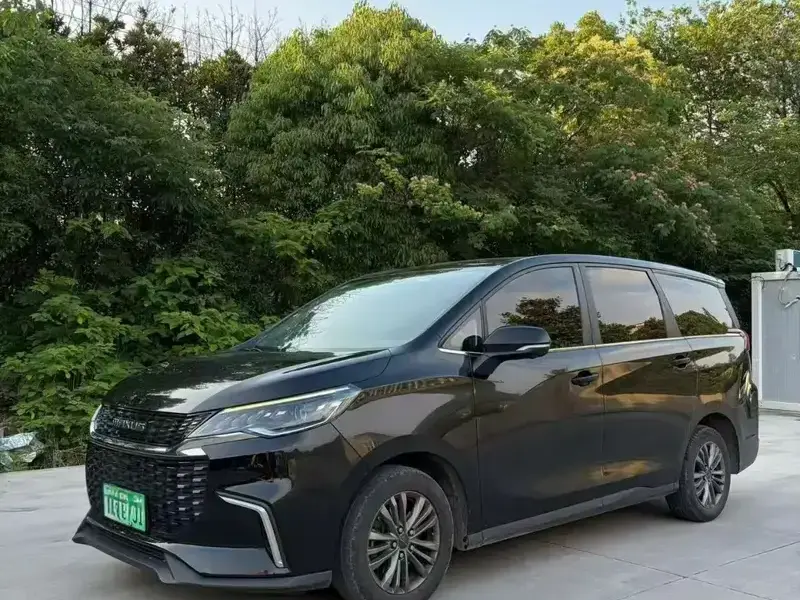 2022 Maxus EUNIQ 5 с пробегом 75 000 км