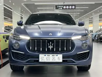 2022 Maserati Levante с пробегом 67 000 км