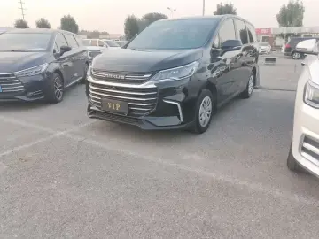 2023 Maxus G50 с пробегом 12 000 км