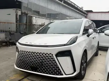 Maxus G70