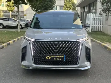 2022 Maxus G90 с пробегом 31 000 км